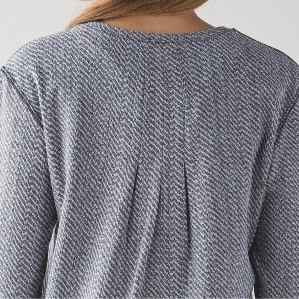 Lululemon Rush Hour long sleeve heather grey size 8 - Picture 4 of 10
